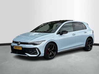 Volkswagen Golf GTE 1.5 TSI eHybrid 272pk DSG Panoramadak / Demonstratieauto