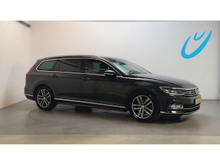Volkswagen Passat Variant 1.5 TSI 150pk DSG Highline Business R R-Line Leder Virtual Cockpit Camera Stoelverwarming