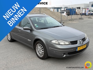 Renault Laguna Grand Tour 2.0-16V Business Clima, cruise, pdc achter, trekhaak