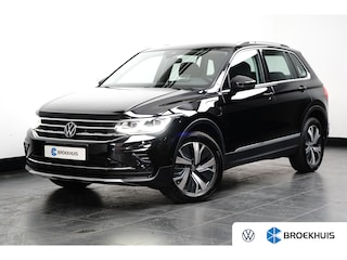 Volkswagen Tiguan Elegance eHybrid 1.4 TSI 245 PK | Achteruitrijcamera met 360° Surround View | Matrix-LED-koplamp (IQ.Light) met Achterlichten LED, donkerrood, Knipperlichten dynamisch | Trekhaak (kogelkop zwenkbaar)