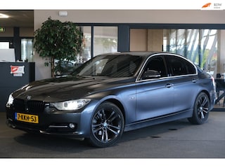 BMW 320i Executive 184PK Airco Navi PDC
