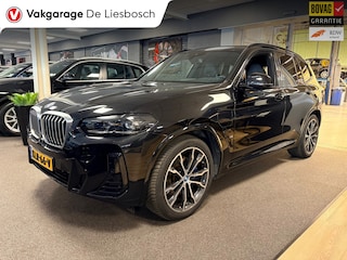 BMW X3 XDrive30e High Executive M-sport / panoramadak / head-up / Leder-sportstoelen / cruisecontrol / led