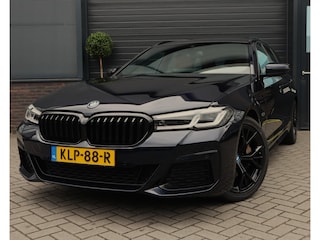 BMW 5-serie Touring 530e M Sport | Pano | Leer | Stoelverwarming | 19 Inch