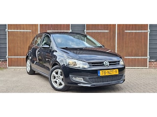 Volkswagen Polo 1.4-16V Comfortline | Trekhaak | NAP | Airco | 5 Deurs | Distrib
