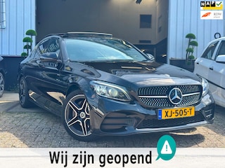 Mercedes-Benz C-klasse 180 | AMG LINE | ZWART | 2019 | PANO | NETTE AUTO | APK | NL | NAP |