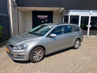 Volkswagen Golf Variant 1.6 TDI Highline / navi / leder / alu velgen / apk juni 2027 / trekhaak