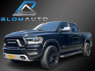 Dodge Ram 1500 4X4 5.7 V8 4x4 5'7 REBEL PANO+LUCHT+H&K+22''