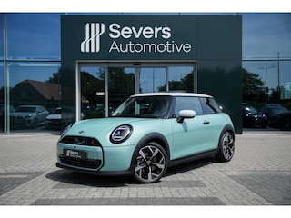 Mini Mini 3-Deurs 2.0 Classic M l Panorama dak l 18 inch velgen l Head-up Display l Harman/kardon Surround Sound System | Ocean Wave Green l achteruitrijcamera l Extra getint glas l
