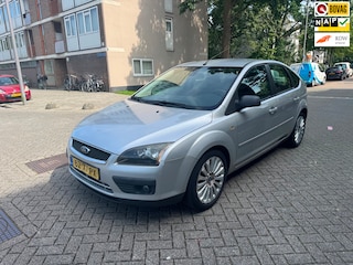 Ford Focus 1.6-16V Futura