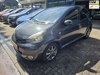 Toyota Aygo 1.0-12V Dynamic Navigator | 2E EIGENAAR | 12MND GARANTIE | ANDROID | AIRCO | LMV |