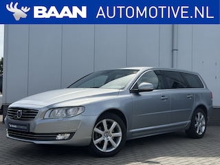 Volvo V70 2.0 T4 Polar Luxury Automaat | Leder | Navi | Xenon | Standkachel