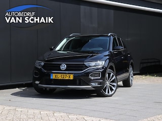 Volkswagen T-Roc 1.5 TSI Sport | PANO-DAK | TREKHAAK | VIRTUAL COCKPIT | ADAPT. CRUISE | NAVI | APPLE CARPLAY |