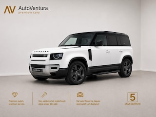 Land Rover Defender l Schuif-/kantel Panorama dak l Black Pack l Stuurwielverwarming l Trekhaak l Treekplank