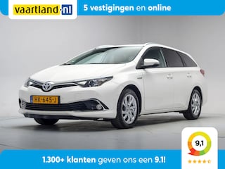 Toyota Auris 1.8 Hybrid Executive [ Navi Half Leder Stoelverwarming ]