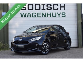 Toyota Yaris 1.5 Hybrid Style | Stoelverwarming | LED | Navi | Climate |