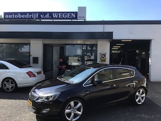 Opel Astra 1.6 Turbo Sport
