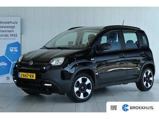 Fiat Panda 1.0 Hybrid City Cross | Trekhaak | Airco | parkeersensoren achter | Radio |