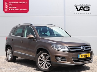 Volkswagen Tiguan 1.4 TSI Automaat Trekhaak Pano LED Lane Stoelverwarming