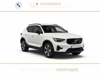 Volvo XC40 1.5 T4 Plug-in Hybrid Plus Dark Facelift | Elektr. Stoelen met Memory | Trekhaak af fabriek | Harman Kardon | Achteruitrijcamera | 1e eig. Dealer O.H.