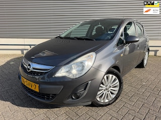 Opel Corsa 1.4-16V Cosmo