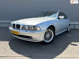 BMW 530i