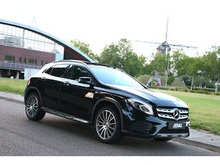 Mercedes-Benz GLA 250 AMG Styling FaceLift 4-Matic 7G-Tronic Aut 211Pk bj2019 Panoramadak Carbon 1e eigenaar 360 Camera Led