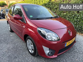 Renault Twingo 1.2 Dynamique | Airco | Cruise Control | Elekt. Ramen | Privacy Glass | Nieuwe APK!