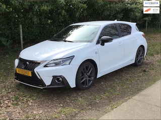 Lexus CT 200h F Sport Line in topstaat, 1e eigenaar