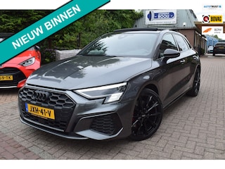 Audi A3 Sportback 45 TFSI e S-LINE/245PK Competition/AUTOMAAT/PANODAK/ADAP-CRUISE/CARPLAY/HEAD-UP/CAMERA/MATRIX/SFEERVERL/STOELVER