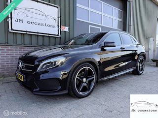 Mercedes-Benz GLA 180 AMG Night Edition|Xenon|Getint glas|