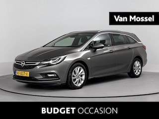 Opel Astra Sports Tourer 1.6 Innovation Airco | Bluetooth | Cruise Control | Electronic Climate Controle | Lederen Stuurwiel | Lichtmetalen Velgen | Parkeersensoren | Stuurwiel Multifunctioneel | Achteruitrijcamera | Comfortstoelen | Stof/Lederen Bekleding
