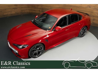 Alfa Romeo Giulia Quadrifoglio Sedan | 2019