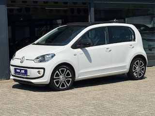 Volkswagen Up 1.0 high up!