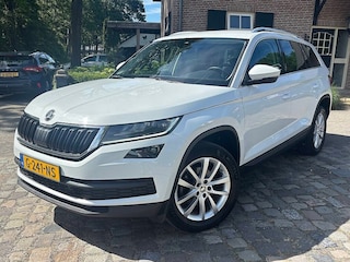 Skoda Kodiaq 1.5 TSI Bns Ed Ecc,navi,lmv,trh,h.leer,dakrails,led,audio