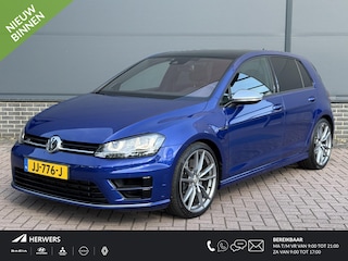 Volkswagen Golf 2.0 TSI R 4Motion / Eerste Eigenaar / NL Auto / 300PK / Schuif- Kanteldak / Dynaudio / Keyless / Stoelverwarming / Apple Carplay & Android Auto / Achteruitrijcamera / Inklapbare Spiegels / Parkeersensoren Voor & Achter / Navigatie /