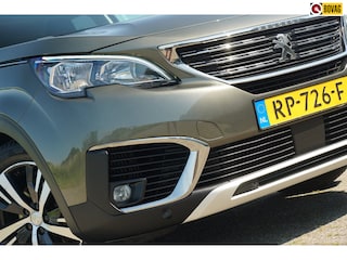 Peugeot 5008 1.2 PureTech Allure AUT | Amazonite | Half-leder/Navi/Cruise/Carplay - Netjes