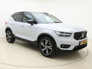 Volvo XC40 T4 211pk R-Design / Full-LED / Elektr. Stoelen / Panoramadak / 360 camera / Harman&Kardon Audio / 19'' / Getint glas / Keyless / Trekhaak / Stoel + Stuurw. Verwarming / Achterb. Verwarming / ACC / BLIS /