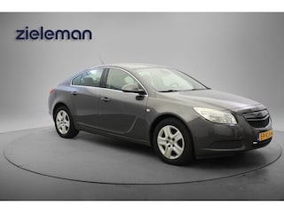 Opel Insignia 1.8 Edition - Clima, Cruise, Trekhaak