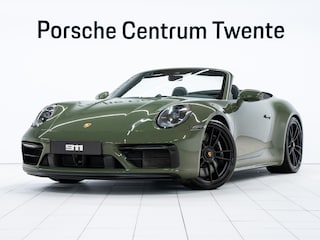 Porsche 911 Carrera 4 GTS Cabriolet