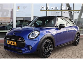 Mini Mini 5-Deurs (f55) 2.0 192PK CHILI Navi | Camera | Pdc | Keyless | Carplay | Cruise | 17 inch Lm |