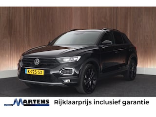 Volkswagen T-Roc 1.5 TSI 150pk DSG Sport Black Style Keyless Camera Virtual Cockpit Navigatie