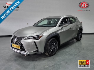 Lexus UX 250h Luxury Line / PDC / Leer / Trekhaak