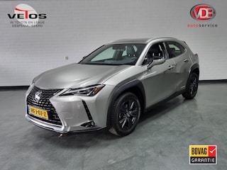 Lexus UX 250h Luxury Line / PDC / Leer / Trekhaak