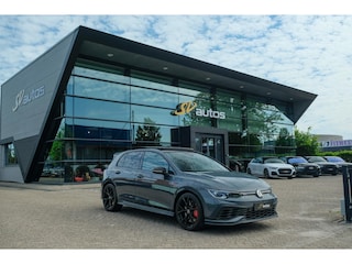 Volkswagen Golf GTI 2.0 TSI Clubsport 300pk Panoramadak IQ light Camera 19" LMV