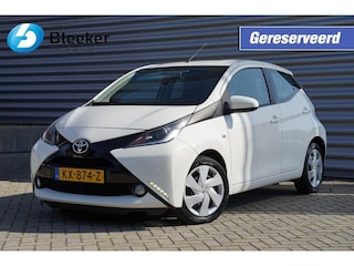 Toyota Aygo 1.0 Vvti X-Play Airco BT Camera Centr. vergr. Isofix NL-auto!