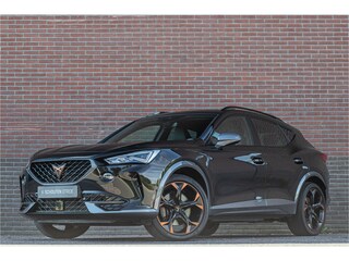 Cupra Formentor 1.4 e-Hybrid 245pk VZ, Stoel & Stuurverwarming, Navigatie, Camera, Full LED, Adaptive Cruise, DAB+.