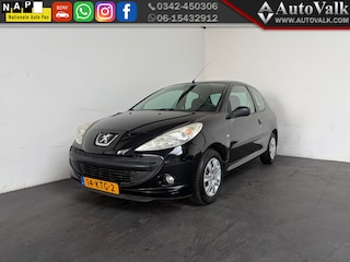 Peugeot 206 1.4 XS. Clima. Trekhaak!