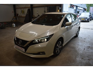 Nissan Leaf Acenta 40 kWh € 6240,- Netto exportprijs excl BTW