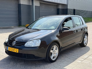 Volkswagen Golf 1.4 TSI Trendline - Airco - Nieuwe APK