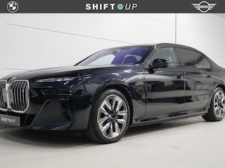 BMW i7 xDrive60 106 kWh M-Sport | Bowers Wilkins | Theatre Screen | Driving Assistant Prof